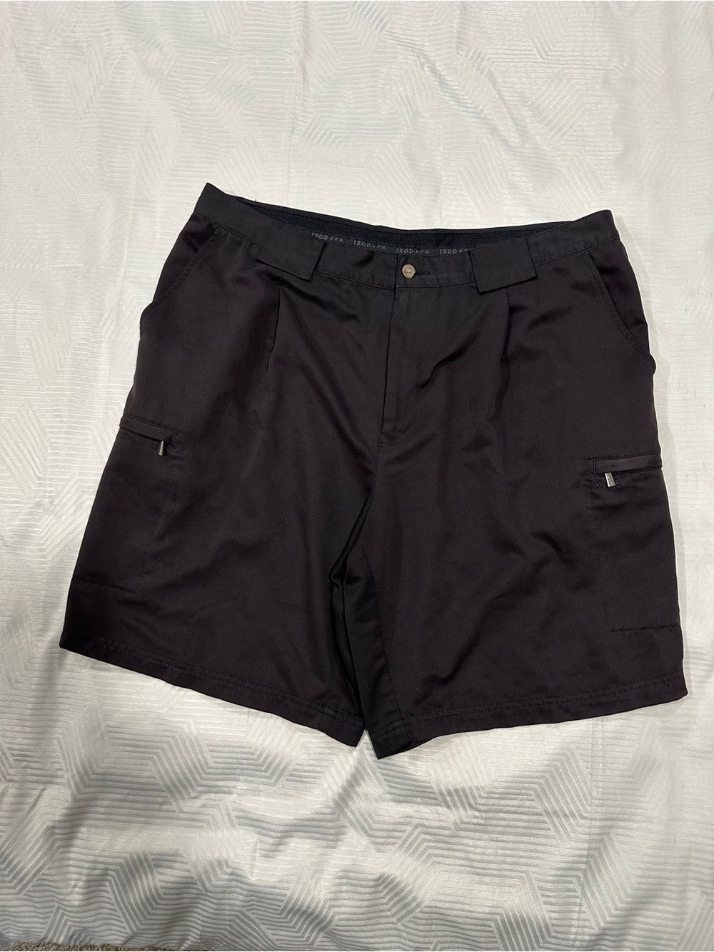 IZOD Mens Black Swingflex Performance Golf Shorts - Size 38
